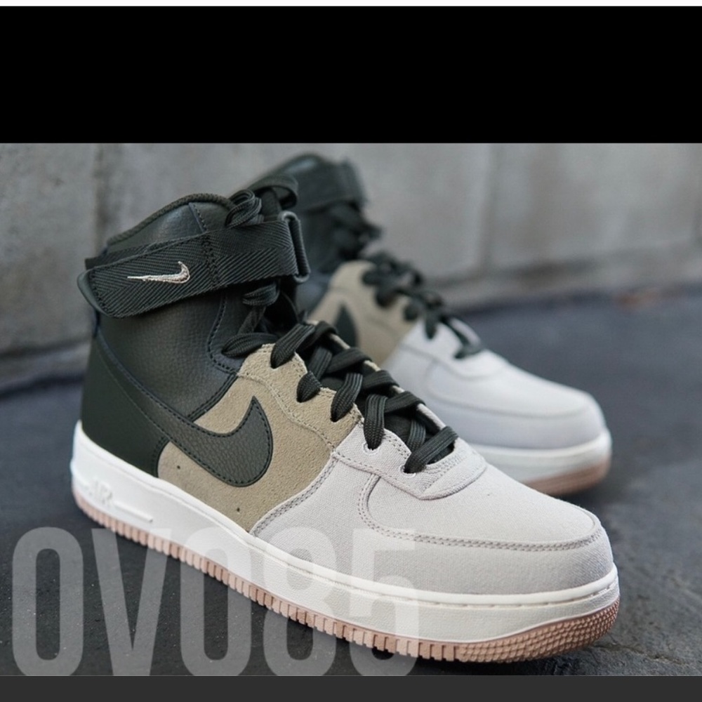 Nike Air Force 1 High 07’ LV8